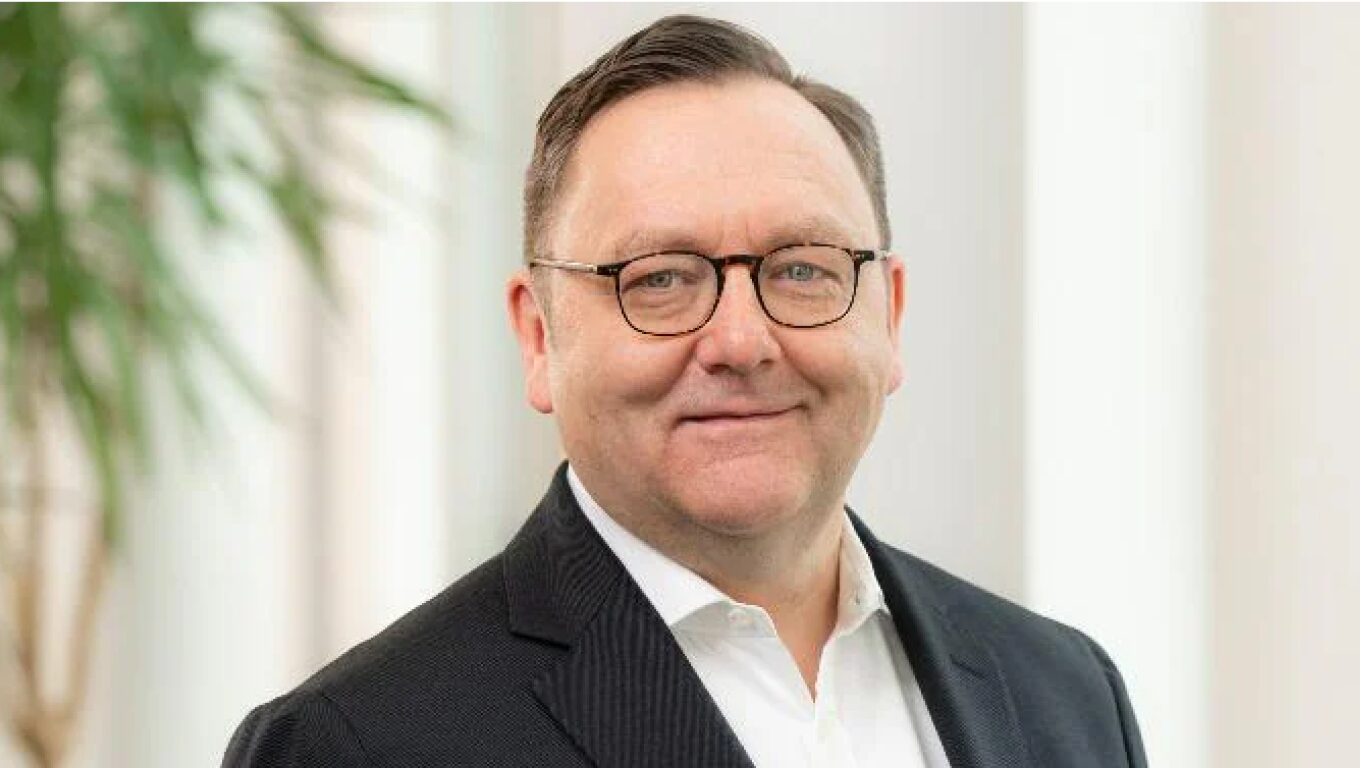 Steffen Apfel - ENERGIE.CROSS.MEDIAL